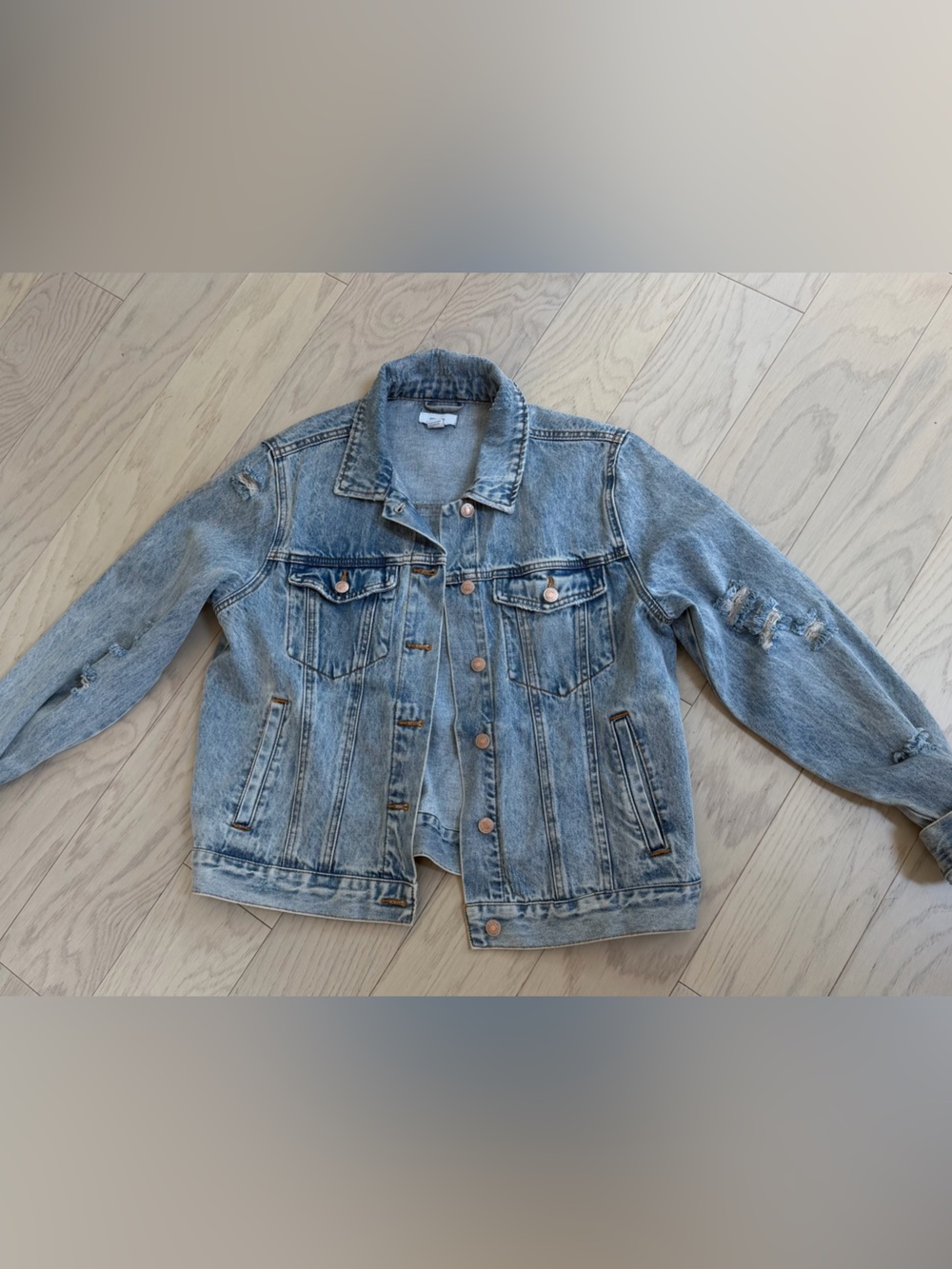 Forever 21 Distressed Classic Light Wash Distressed Denim Jacket